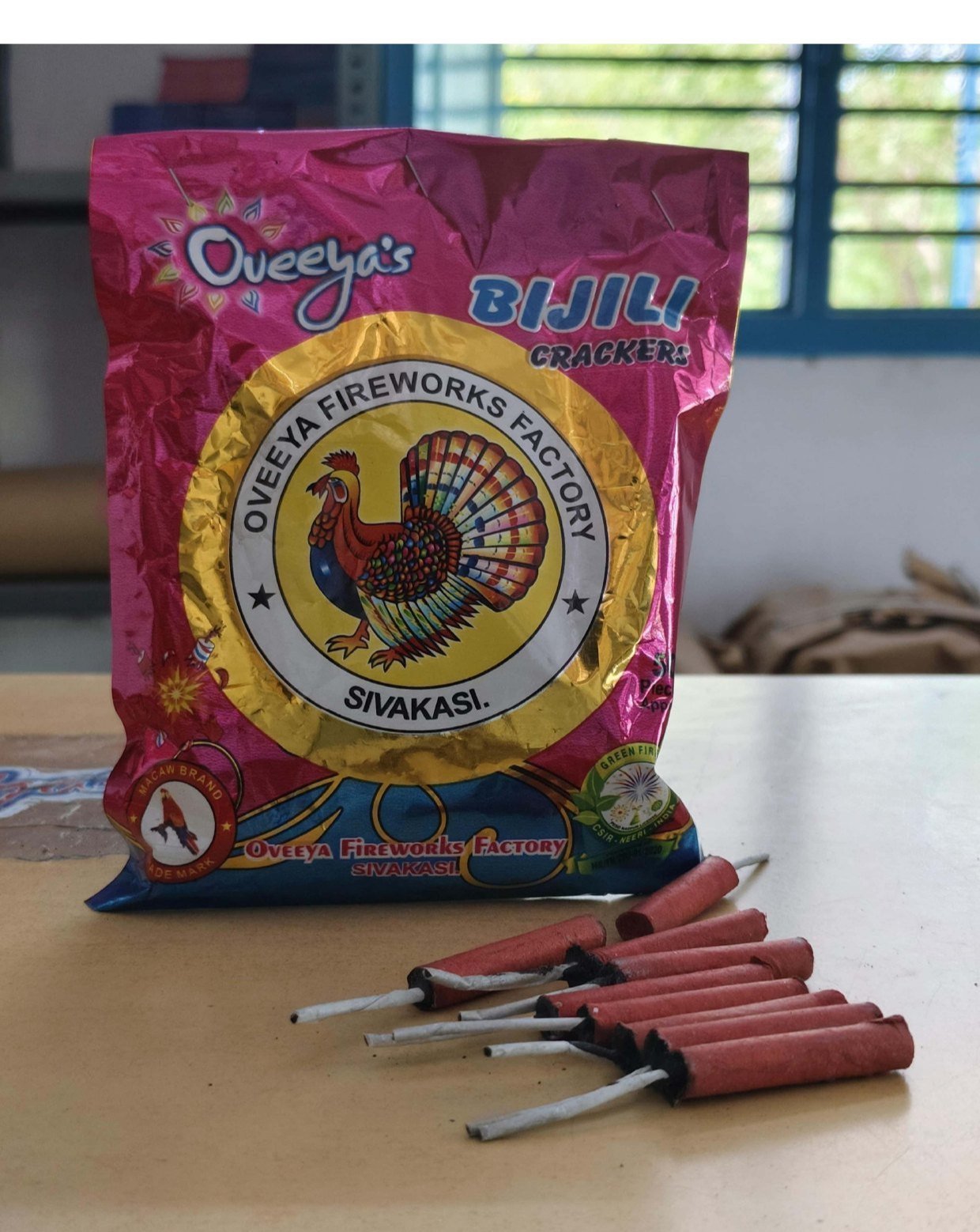 RED BIJILI (50 Pcs)